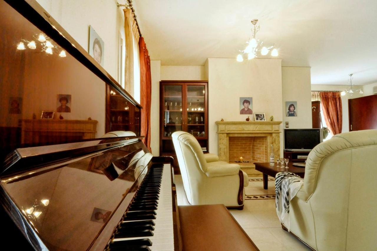 Piano House Villa Corfu  Luaran gambar
